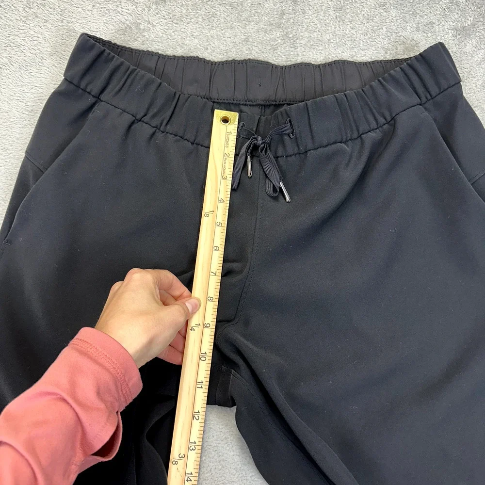 Lululemon On The Fly Crop pants - Picture 5 of 8